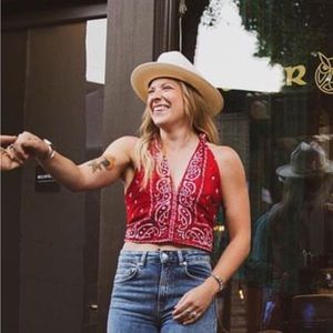 Meet your Posher, Emalee